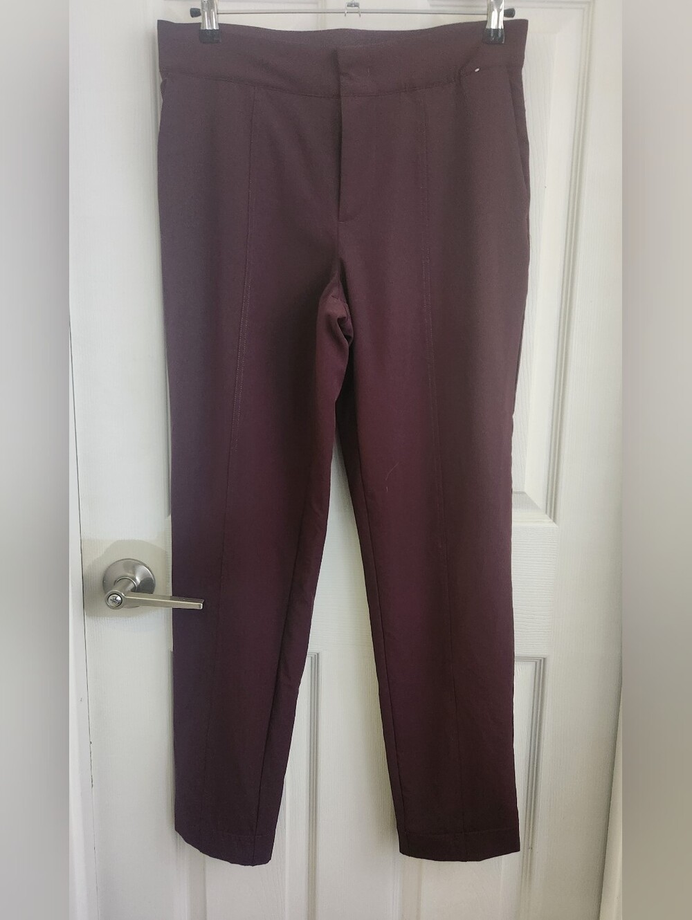 Mondetta Women's Straight-Leg Pants in Deep Burgundy